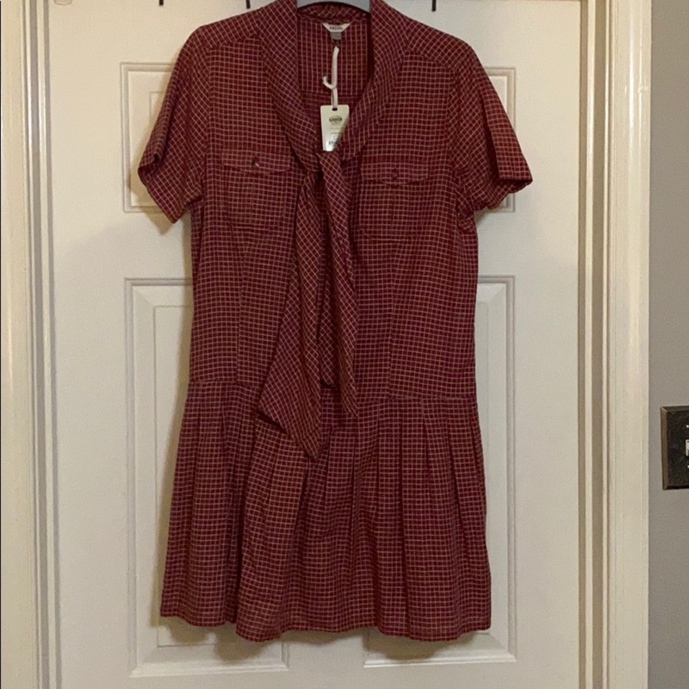 Fossil dress
